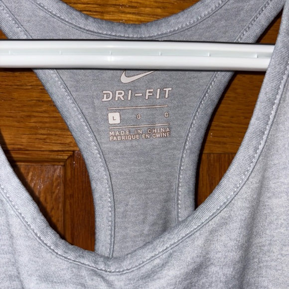 Nike Women's Light Gray Blue Dri-Fit Tank Top - Picture 4 of 5